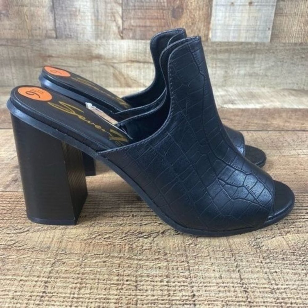 Seven 7 Isabella Crocodile Embossed Mules Heels Womens 9.5 Slip On‎ Heel
